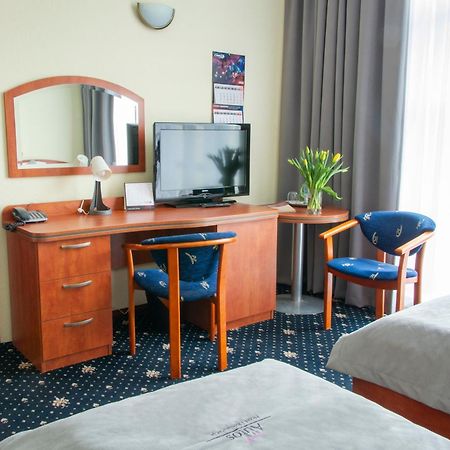 Hotel Restauracja Autos Solec Kujawski Eksteriør billede