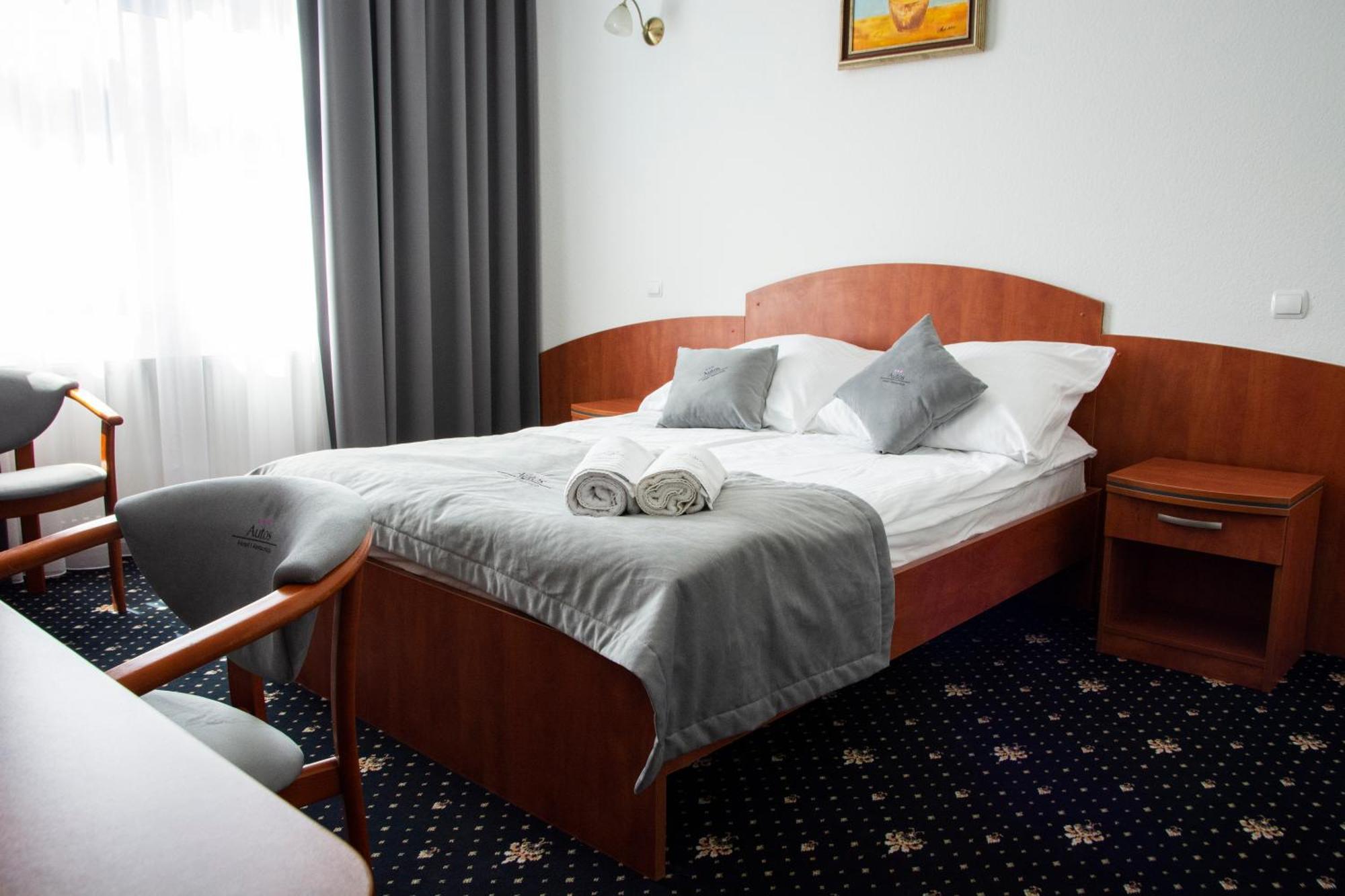 Hotel Restauracja Autos Solec Kujawski Eksteriør billede